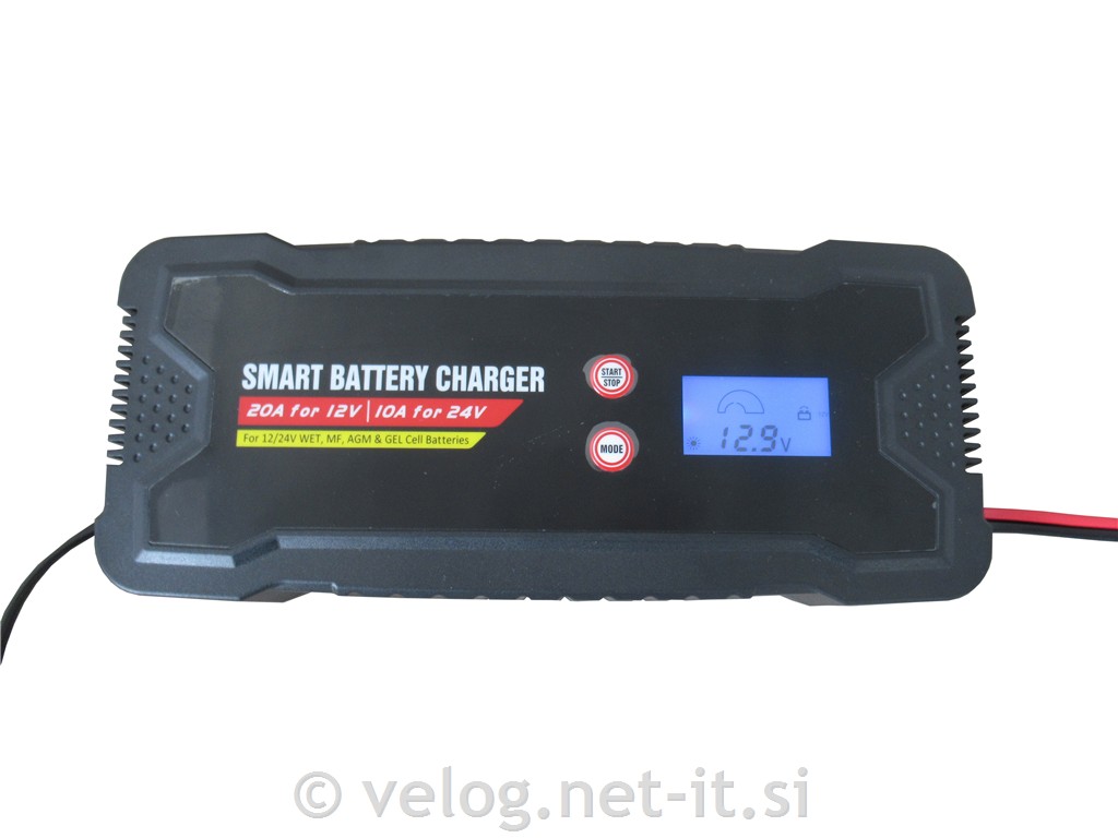 Polnilec akumulatorjev 12V/20A, 24V/10A