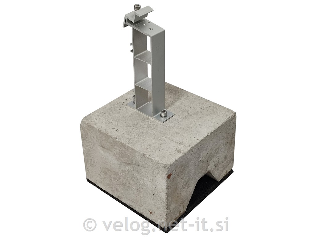 Zadnji nosilni element z balastom za ravne strehe