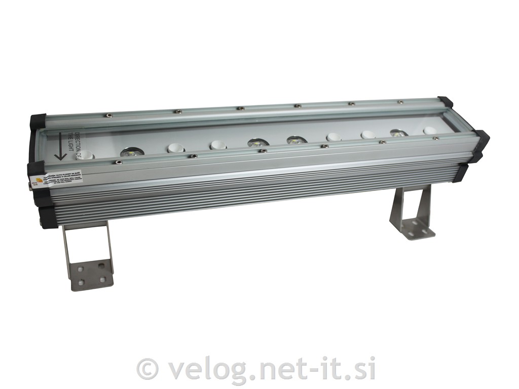 LED reflektor 36W za osvetlitev reklamne table na sončne celice