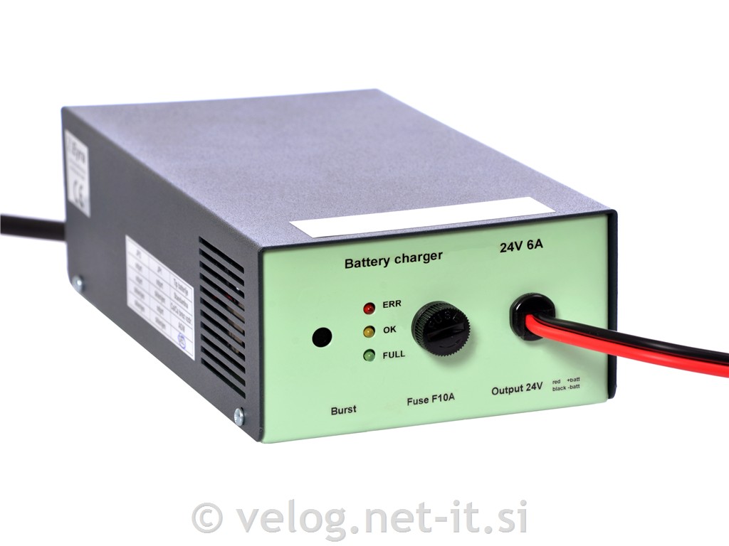 Polnilec gel akumulatorjev 24V 6A