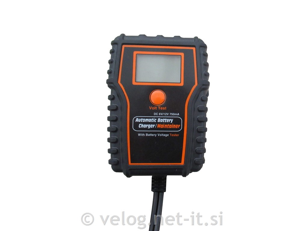 Vzdrževalec akumulatorjev